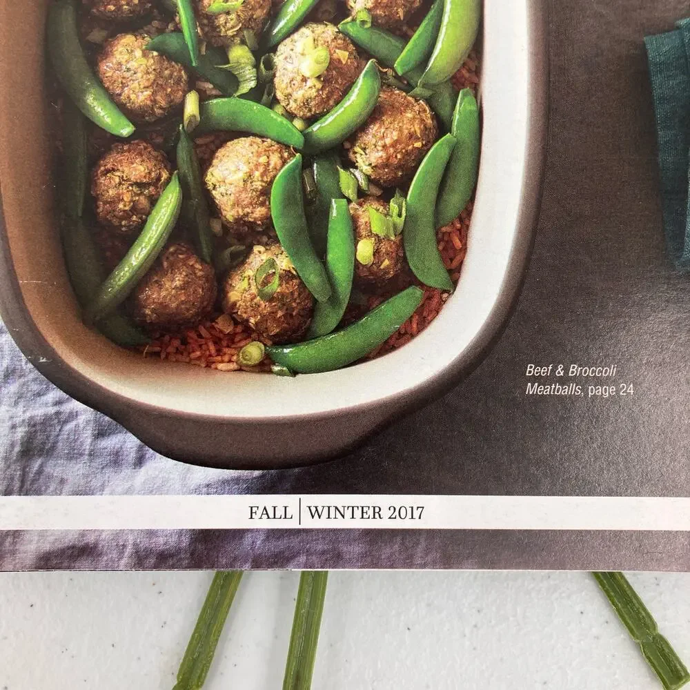 The Pampered Chef Fall Winter 2017 Season's Best One-Pot Dinner Recipe Cookbook